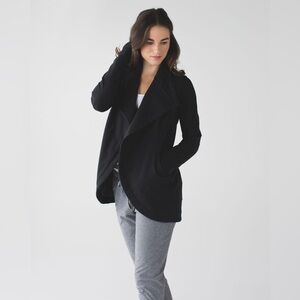 LULULEMON That’s A Wrap Women 6 Cardigan Open Front Button Up Sweater